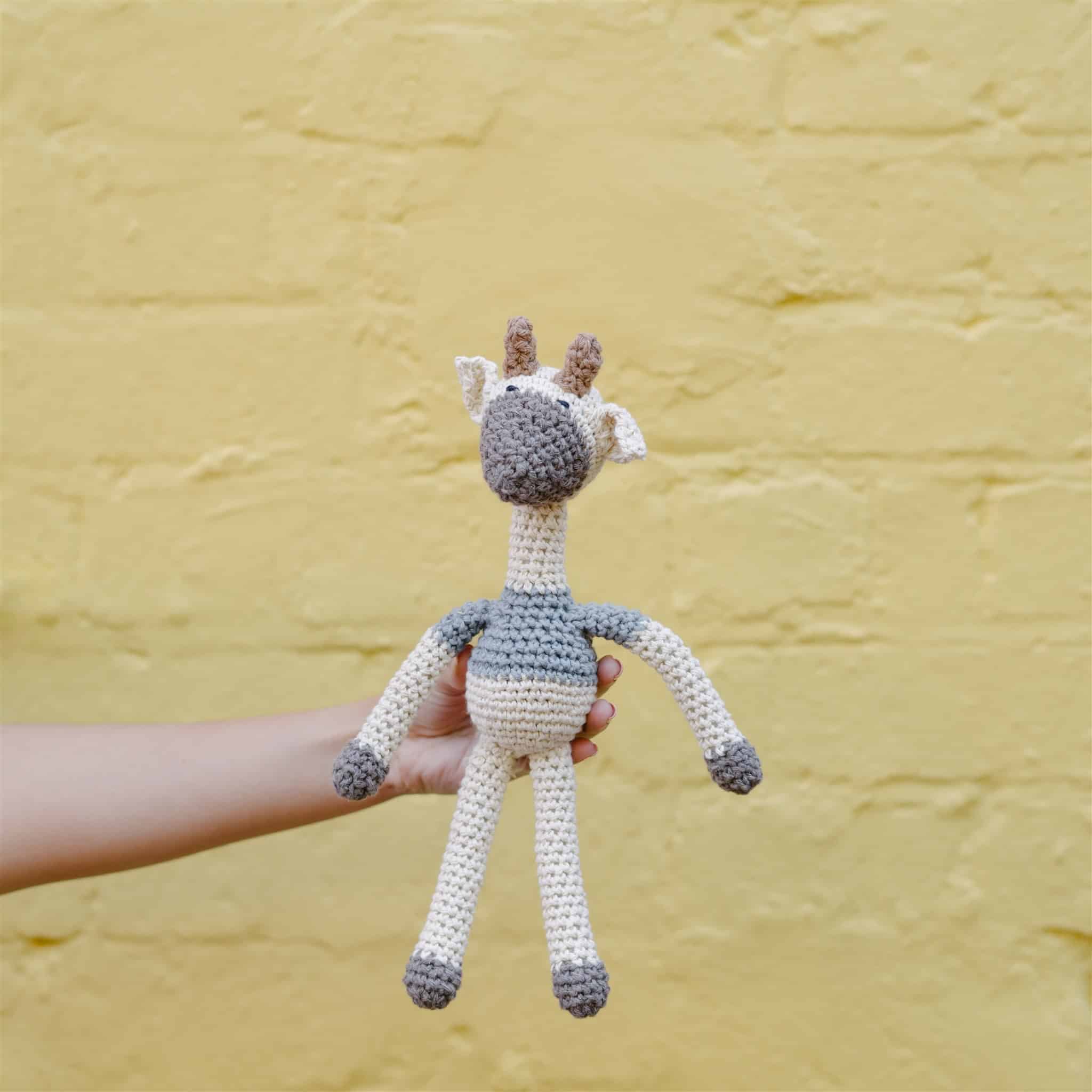 Hilda’s Toys – Giraffe